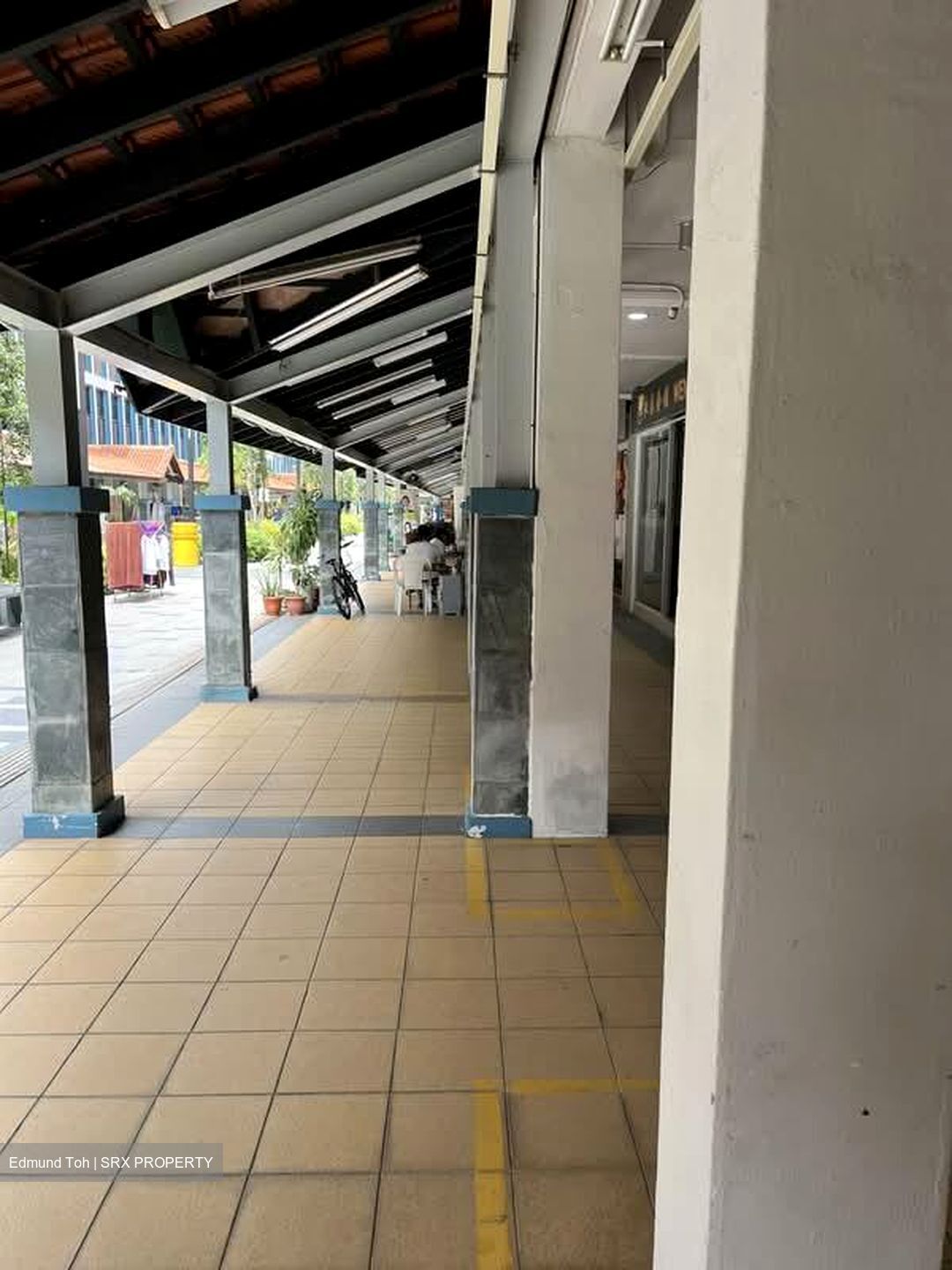 Toa Payoh Central (D12), Shop House #566767911